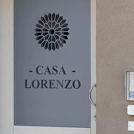 Casa Lorenzo Guest house