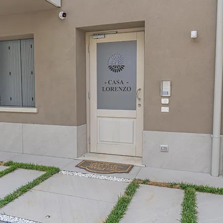 Casa Lorenzo 3*