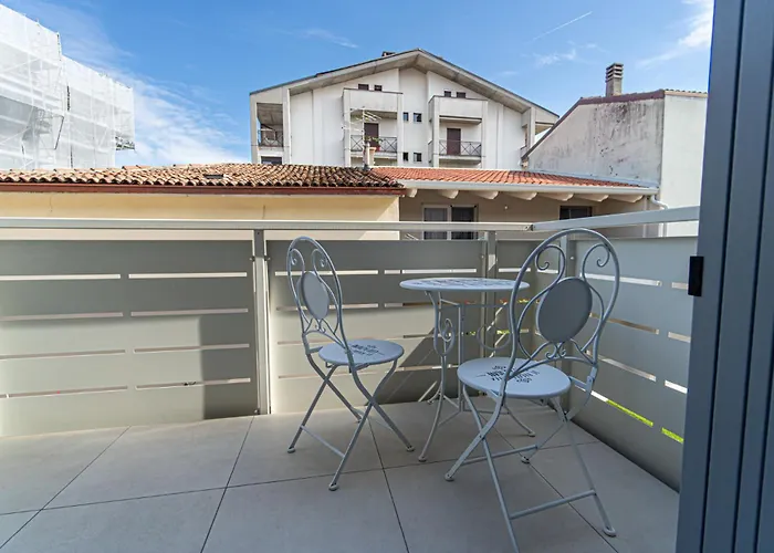 Casa Lorenzo بيت ضيافة 3*